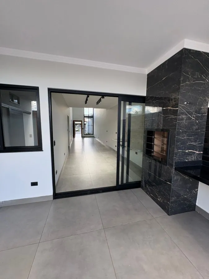 Imagem Casa para Venda em Maringá / PR no bairro Parque das Bandeiras