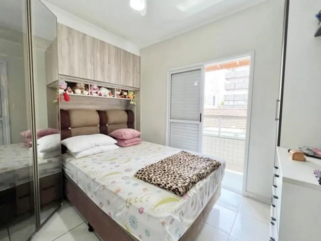 Imagem CASA COM 160,00 m² - AVIAÇÃO - PRAIA GRANDE SP