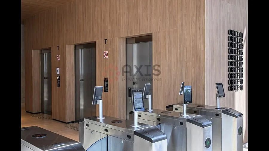 Imagem Lage Comercial para venda no Funcionários