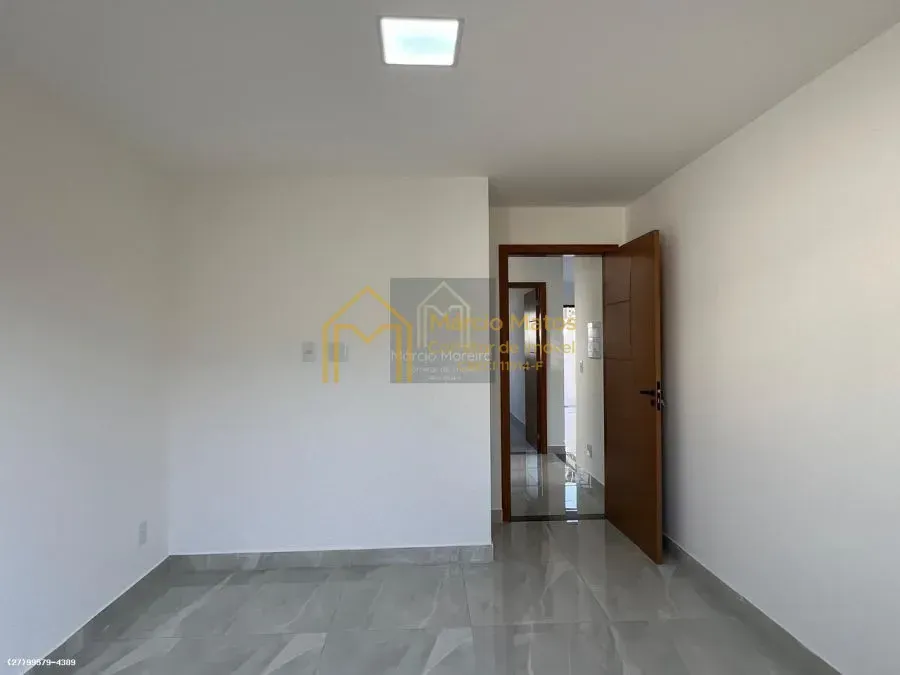 Imagem Casa Geminada para Venda, 2 dormitórios, 1 suíte, 2 banheiro