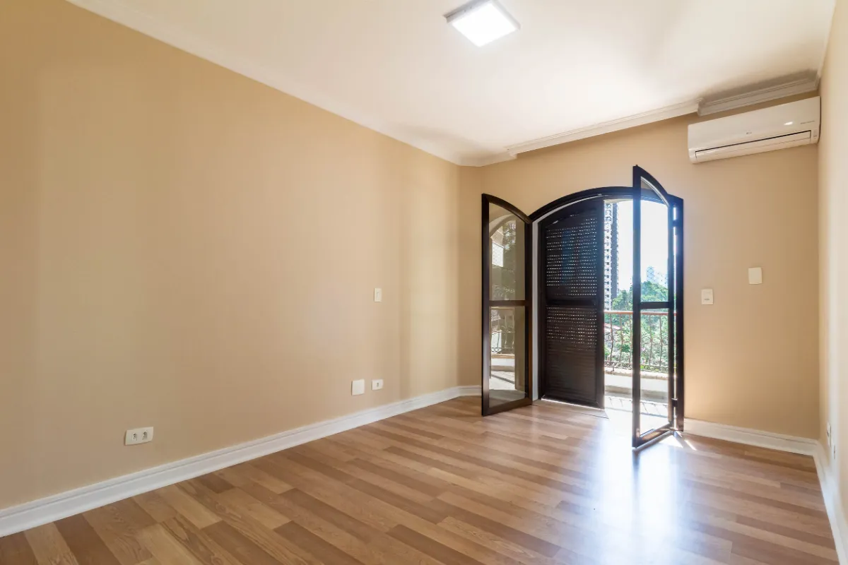 Imagem Apartamento para venda em Brooklin Paulista com 3 quartos, sendo 1 suíte, 159m2