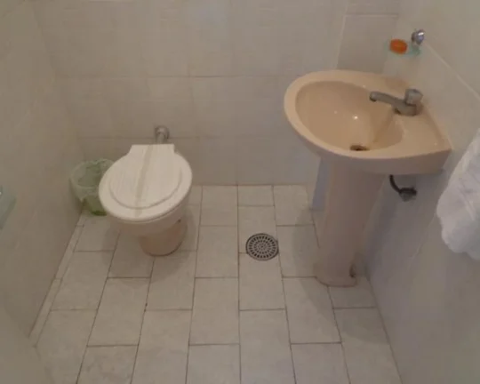 Imagem Apartamento à venda no Guarujá na Praia das Pitangueiras.