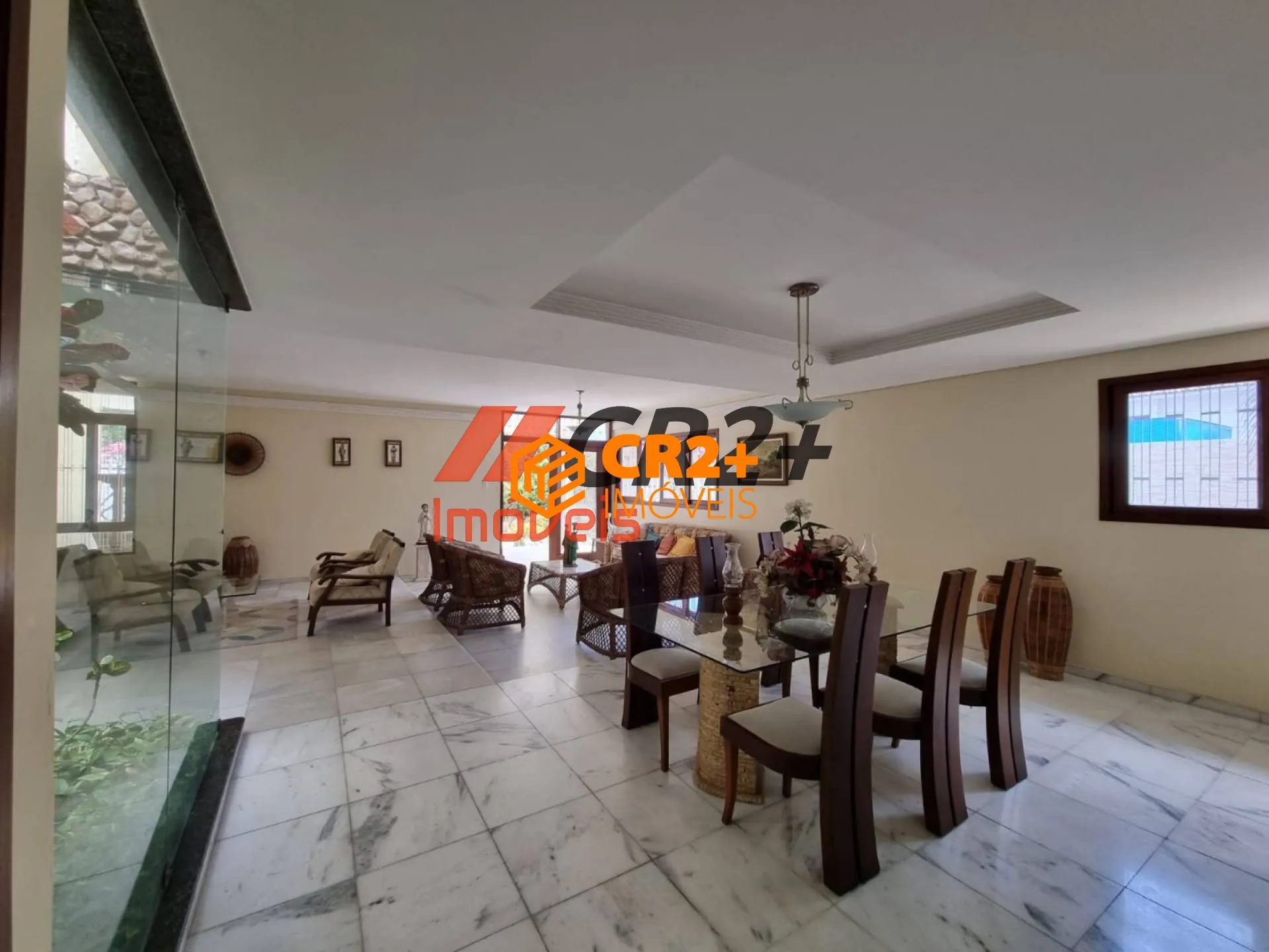 Imagem Casa incrível ! 980m² - 4 quartos e área gourmet na Imbiribeira