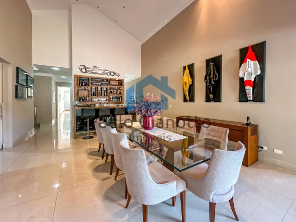 Imagem Casa de Alto Padrão no Condomínio Dom Henrique II