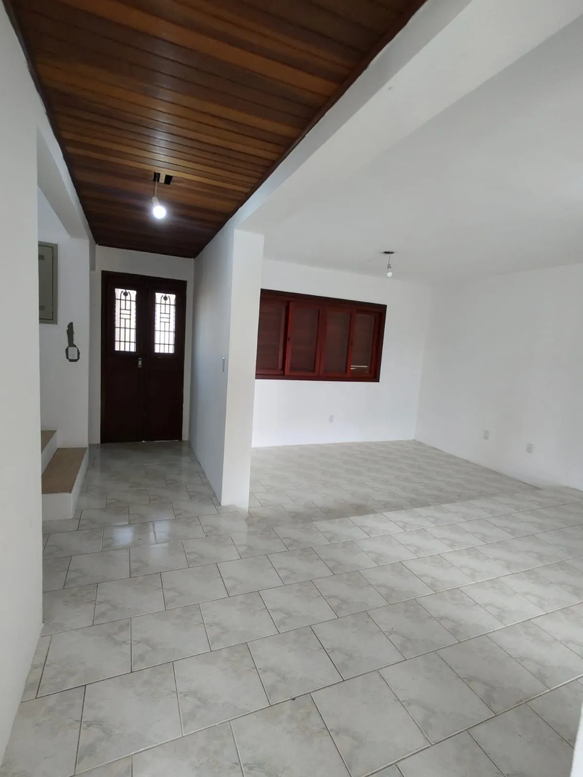 Imagem Casa com 3 dormitórios à venda no bairro, Espírito Santo, Porto Alegre