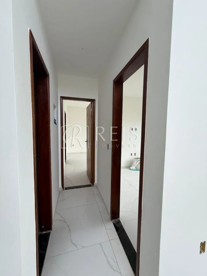 Imagem Casa para Venda em Rio das Ostras, Enseada das Gaivotas, 2 dormitórios, 1 suíte, 2 banheiros, 4 vagas