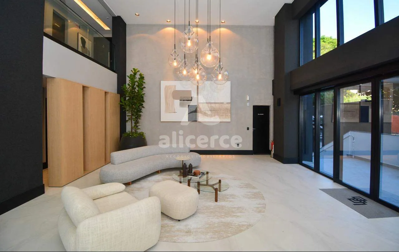 Imagem Apartamento à venda com 2 quartos 2 suítes, 74,27m² em Centro Florianópolis