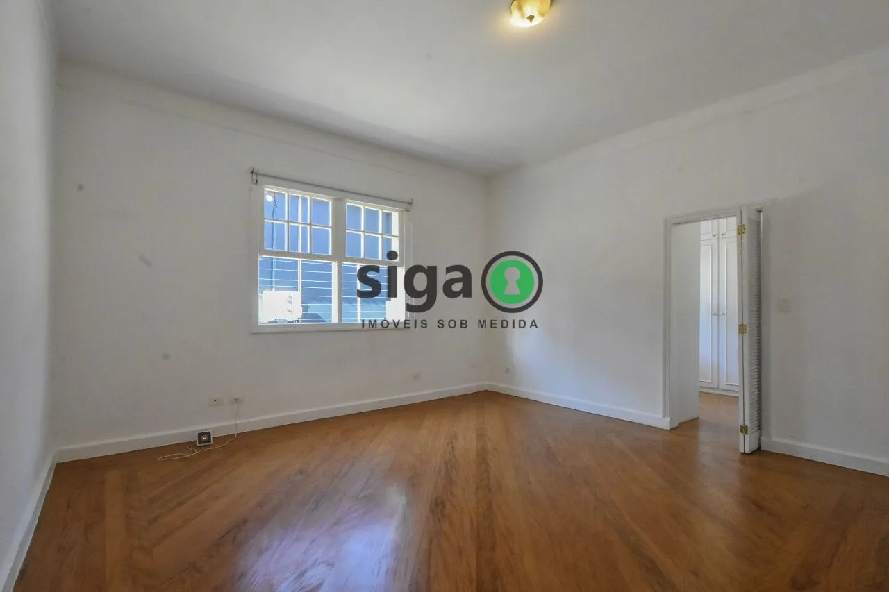 Imagem Casa Comercial para locação no Jardim Europa, com 250m², Sem Mobilia, várias salas