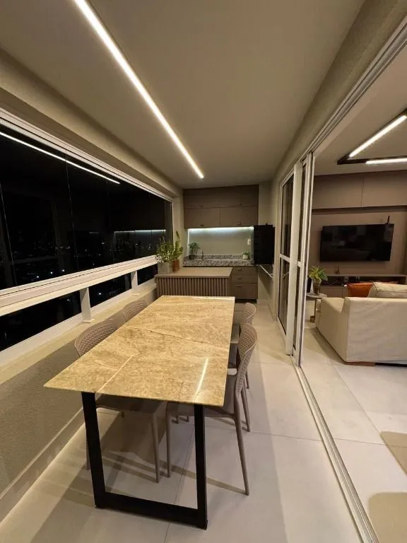 Imagem Apartamento de alto padrão com 146 m², 3 suítes, varanda gourmet, 3 vagas e lazer completo no Evidence Class Club, Bairro dos Estados.