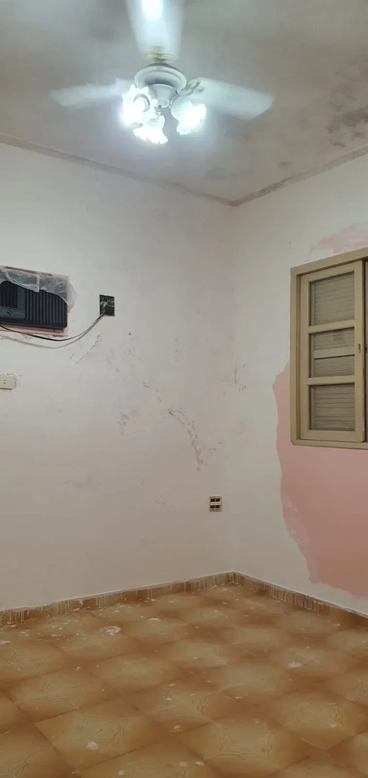 Imagem Casa com 5 Quartos à Venda, 220 m² em Vila Nova - Cubatão