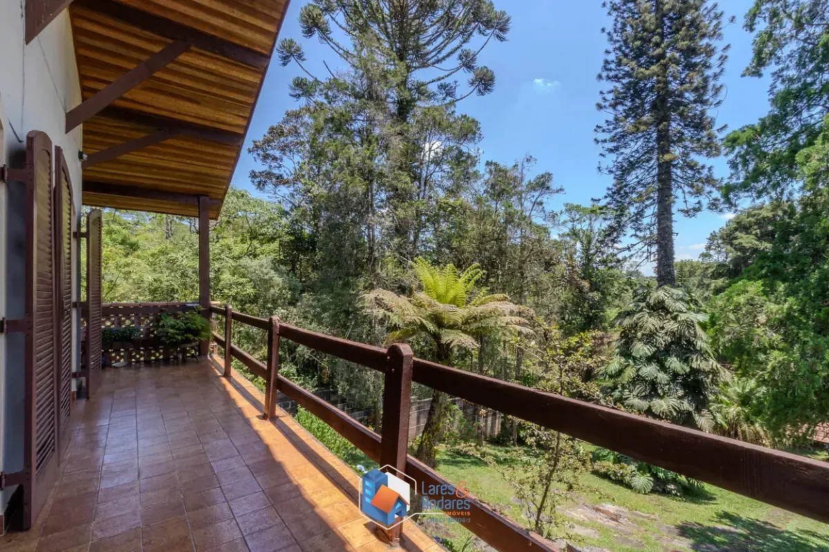Imagem Casa para venda em Chácara Santo Hubertus com 4 quartos, 277m²