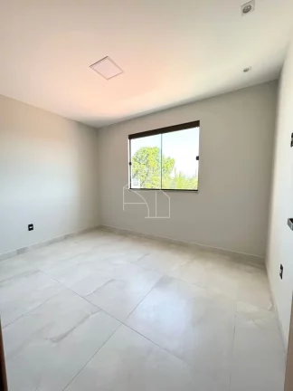 Imagem Casa Triplex em Morada de Laranjeiras