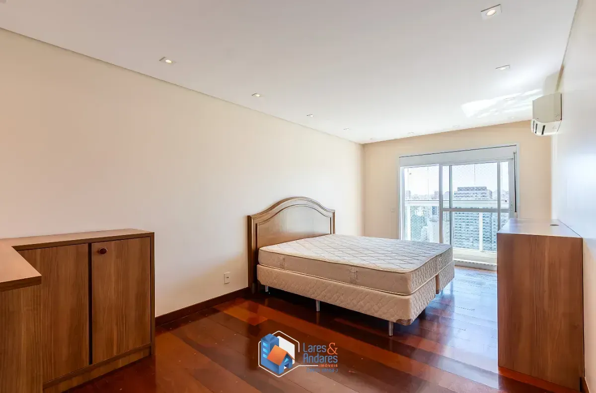 Imagem Apartamento para venda em Vila Olímpia com 3 quartos, sendo 3 suítes, 210m²