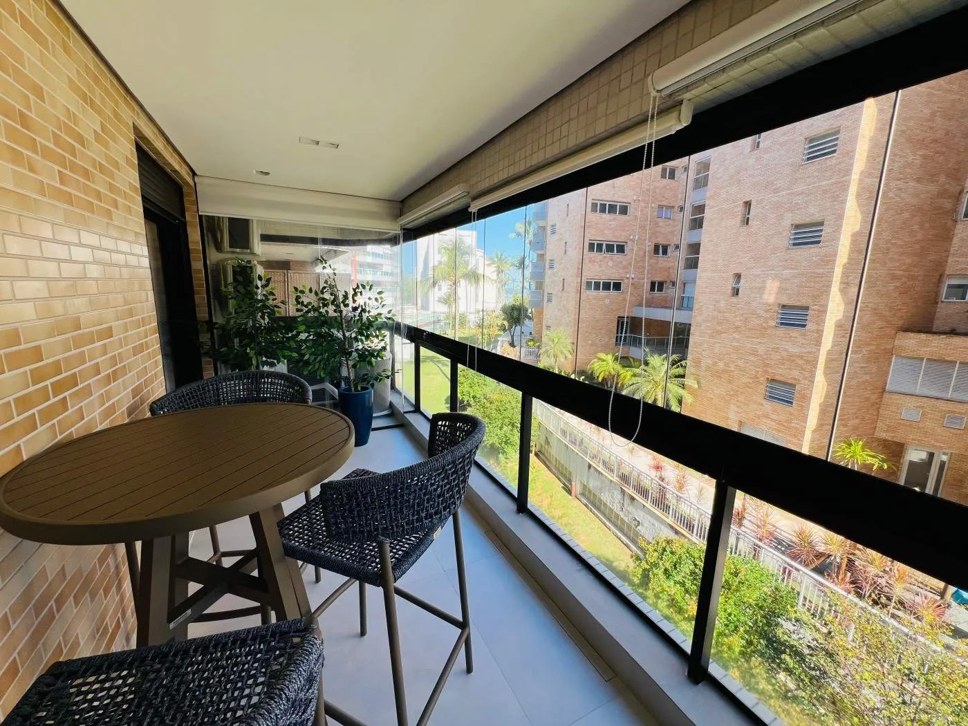 Imagem Apartamento para Venda em Bertioga, Riviera, 3 dormitórios, 2 suítes, 2 banheiros, 2 vagas