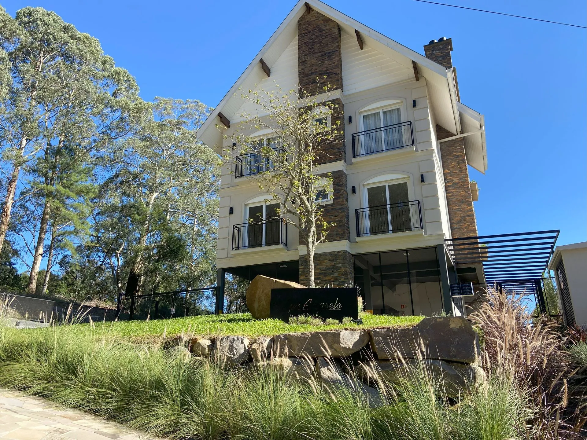 Imagem Cobertura à venda em Gramado, Ipê Amarelo, com 3 quartos, 150.44m2