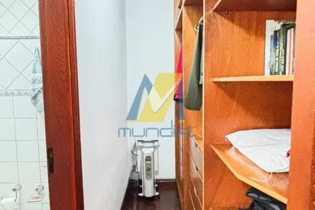 Imagem Casa Alto Padrão com 4 Dormitórios, Espaço Gourmet e 5 Vagas
