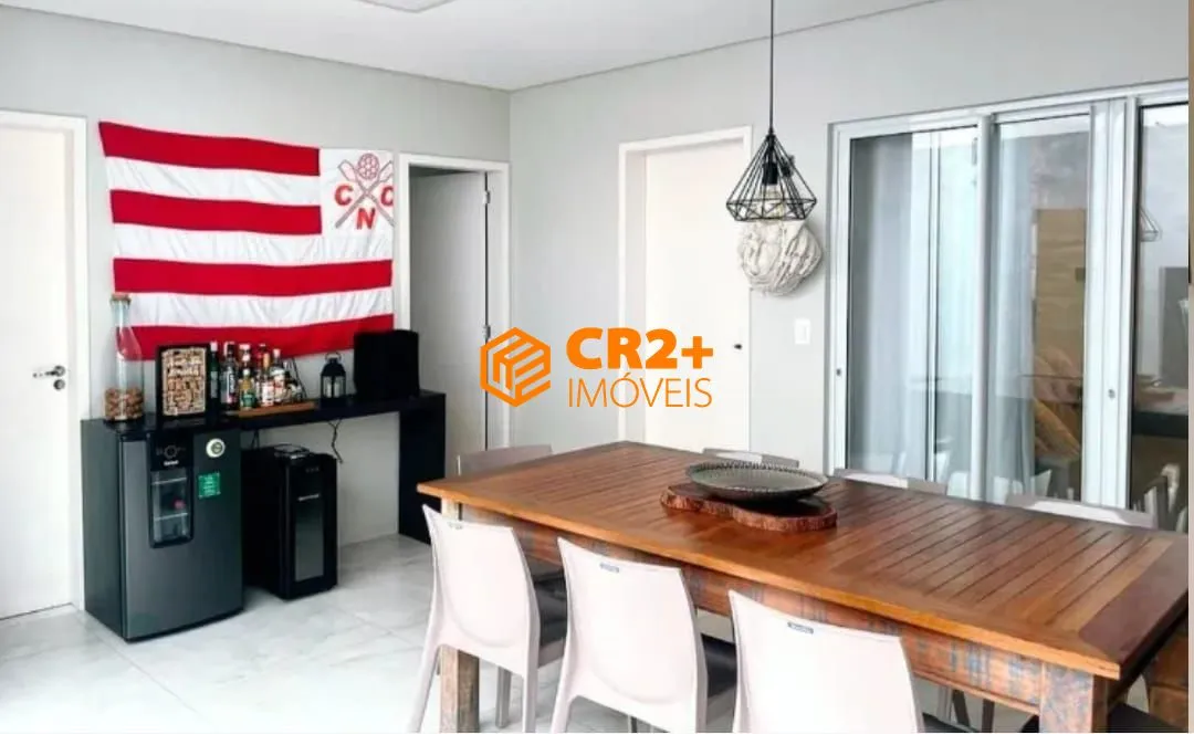 Imagem Vendo casa 04 quartos, 01 suíte, 316m2, 02 vagas de Garagem, em Garanhuns