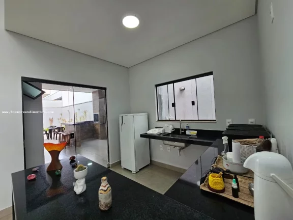 Imagem Casa em Condomínio para Venda em Limeira, Jardim Residencial Campo Novo, 3 dormitórios, 1 suíte, 2 banheiros, 4 vagas