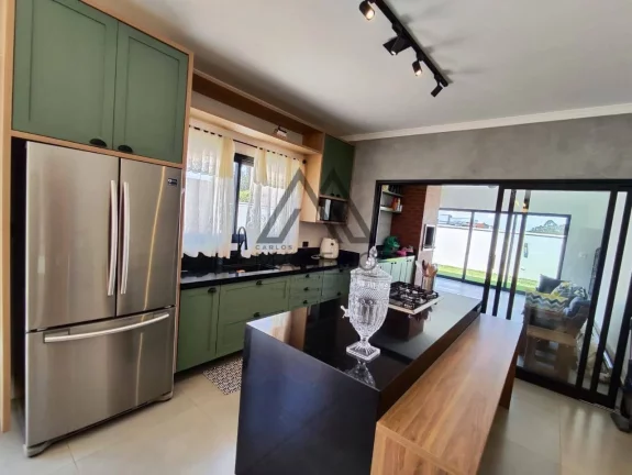 Imagem Belíssima casa de campo no Ninho Verde 1 - Mobiliada e Aceita Financiamento