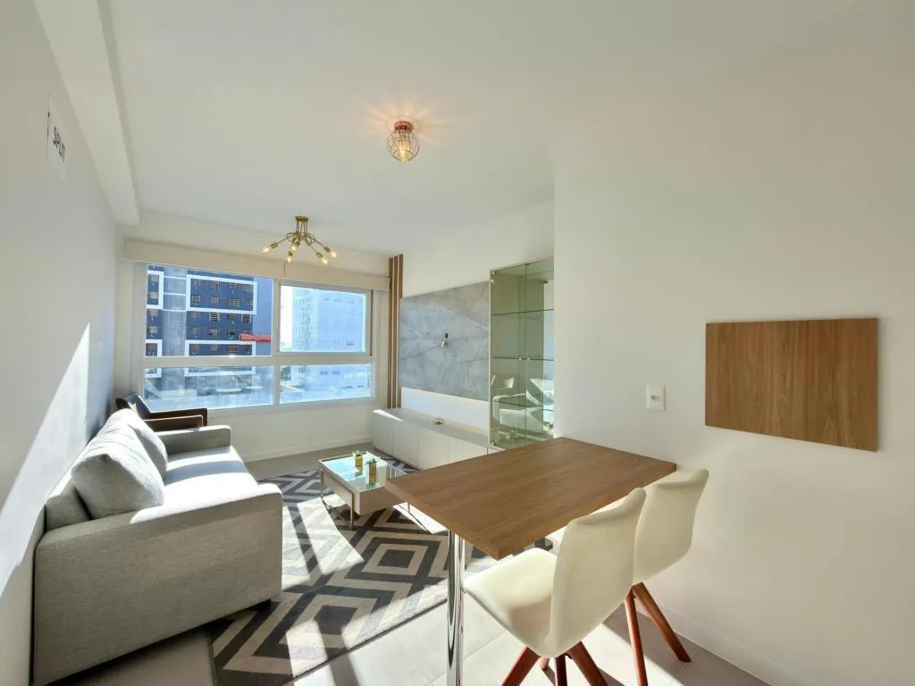 Imagem Apartamento 2 Dormitórios - Bairro Navegantes