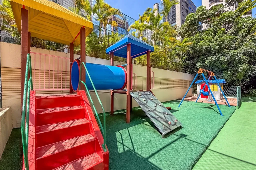 Imagem Apartamento à venda em São Paulo, Moema, com 4 quartos, 210m2