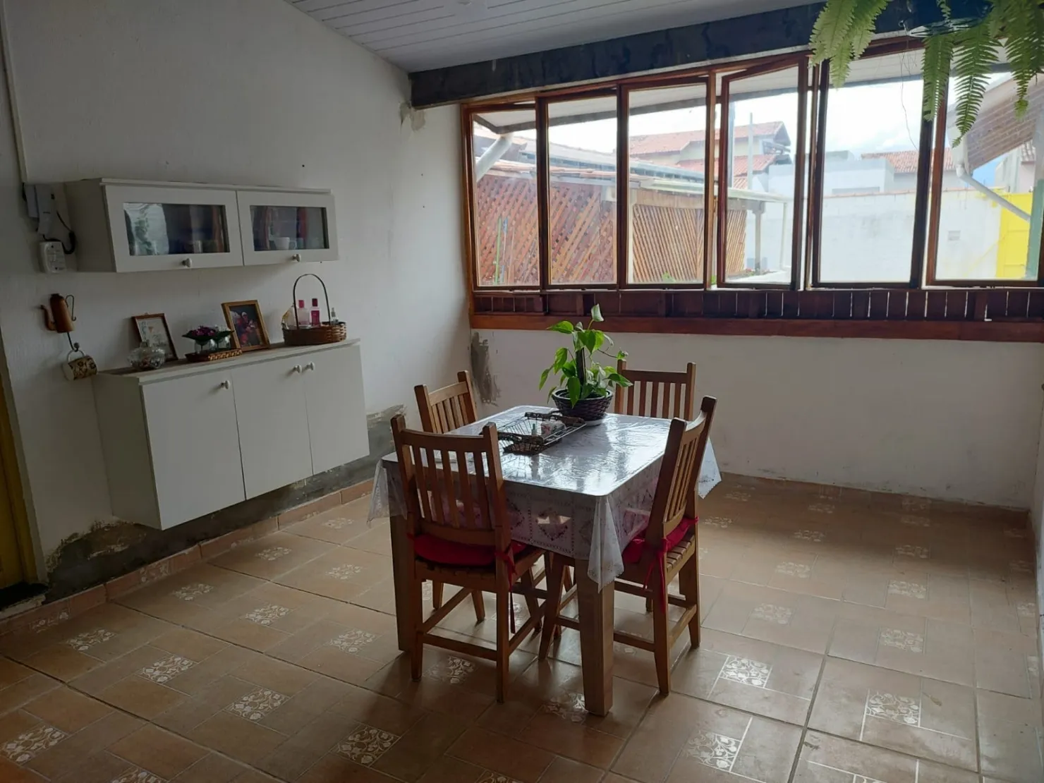 Imagem Casa à venda 2 Quartos, 5 Vagas, 250M², Residencial Mombaça, Pindamonhangaba - SP