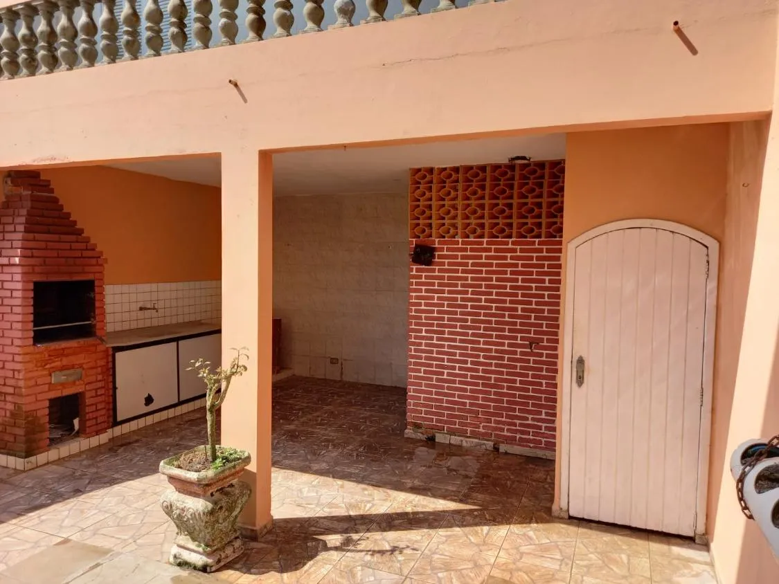 Imagem SOBRADO COM 3 DORMITÓRIOS SENDO 1 SUÍTE, EDÍCULA E ÁREA GOURMET À VENDA NO CIBRATEL II ITANHAÉM