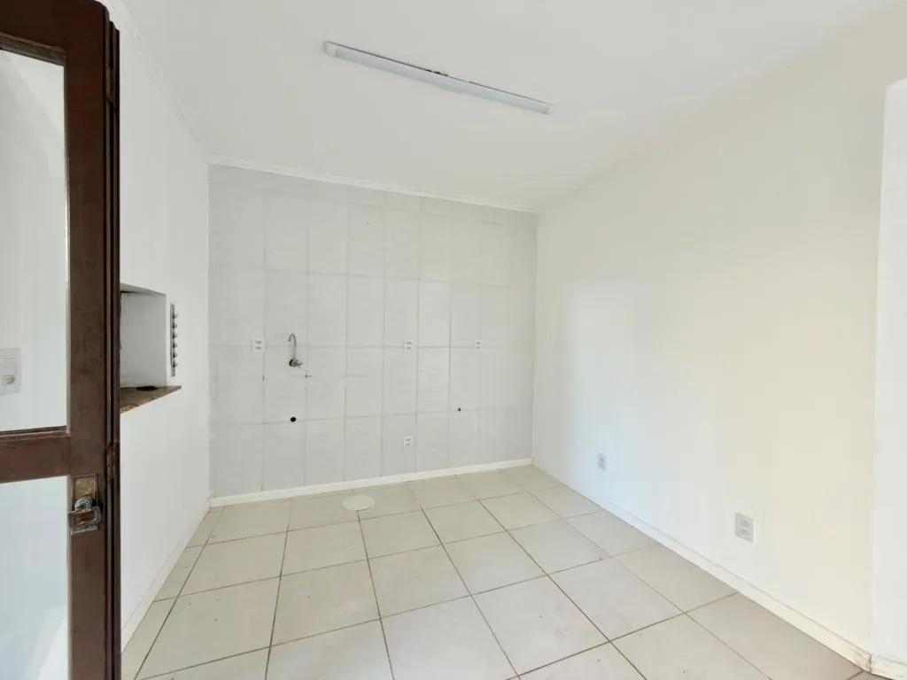 Imagem Casa 2 Dormitórios - Bairro Araçá