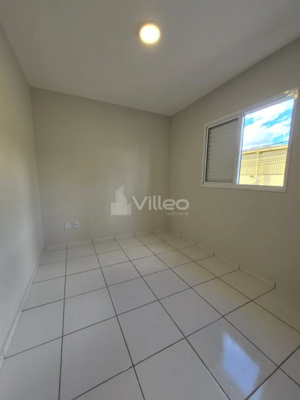 Imagem Se você procura segurança, conforto e excelente custo-benefício, este lindo sobrado no Residencia...