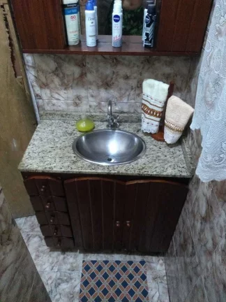 Imagem CASA COMERCIAL em RIO DE JANEIRO - RJ, GUARATIBA