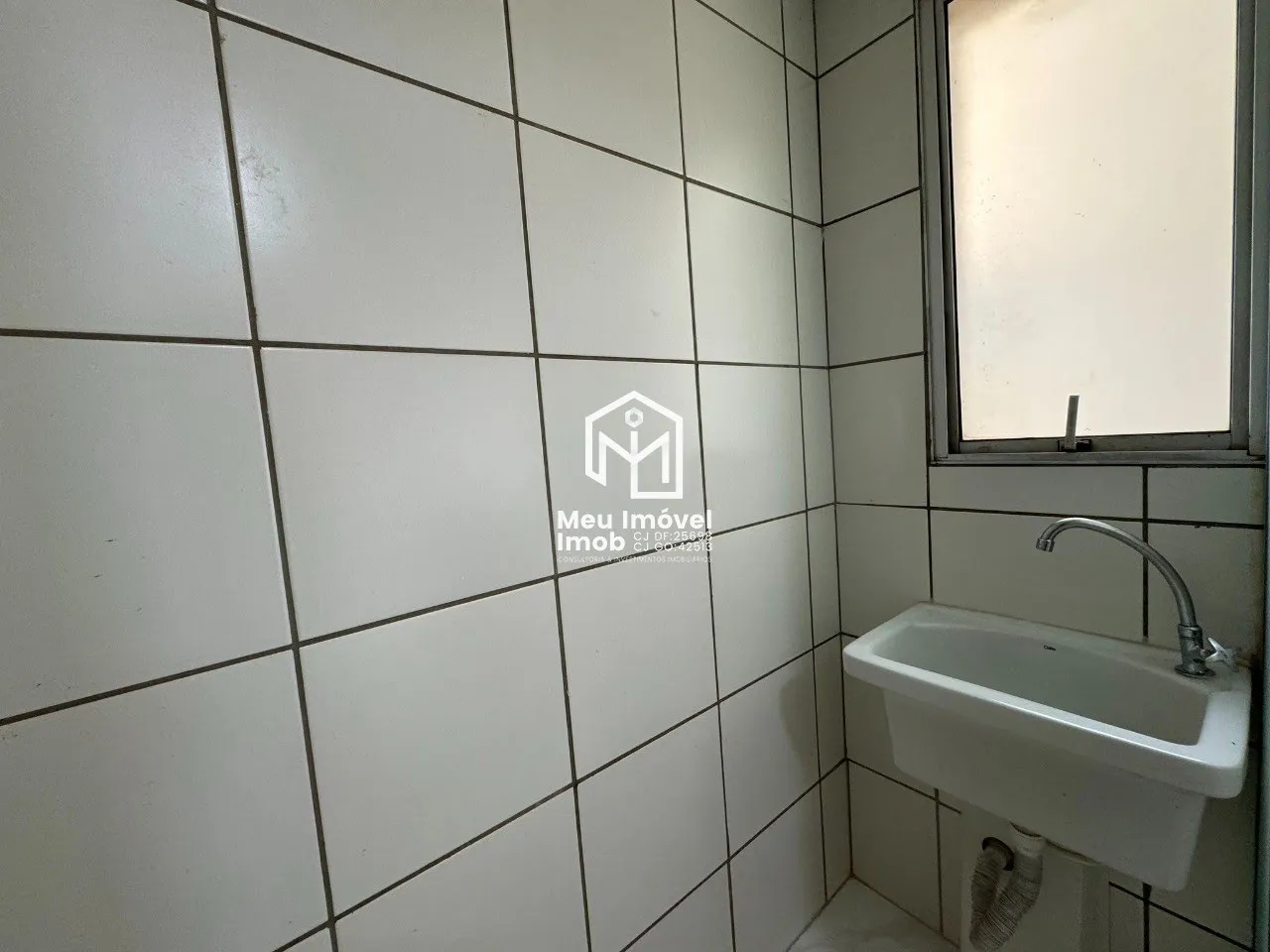 Imagem QS 303 Samambaia Viena 3 Qtos 1 Vaga 54m² Armários Reformado