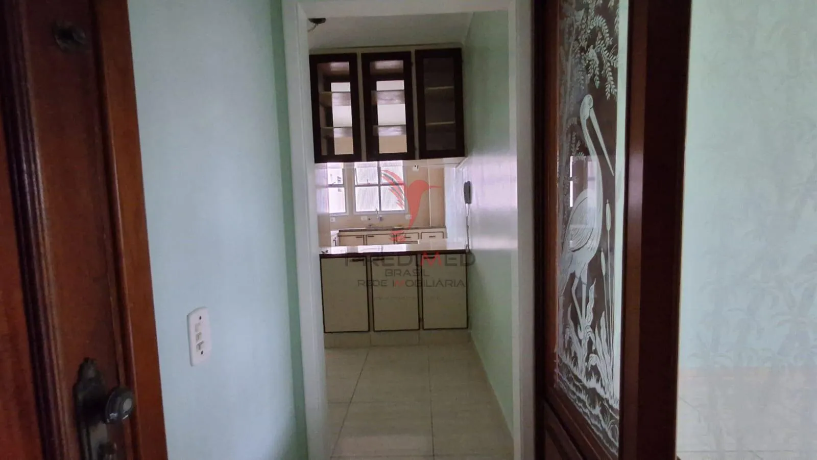 Imagem Vendo Apartamento com garagem coberta na Vila Monteiro