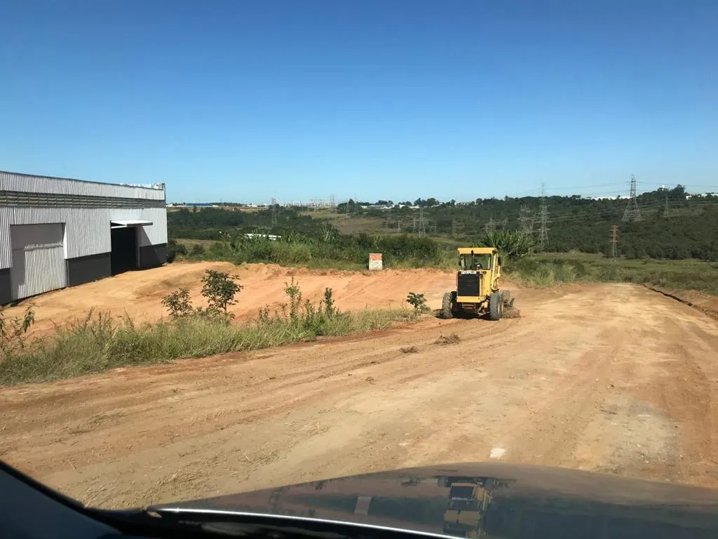 Imagem Galpão com 2.450 M² em ótima localização.