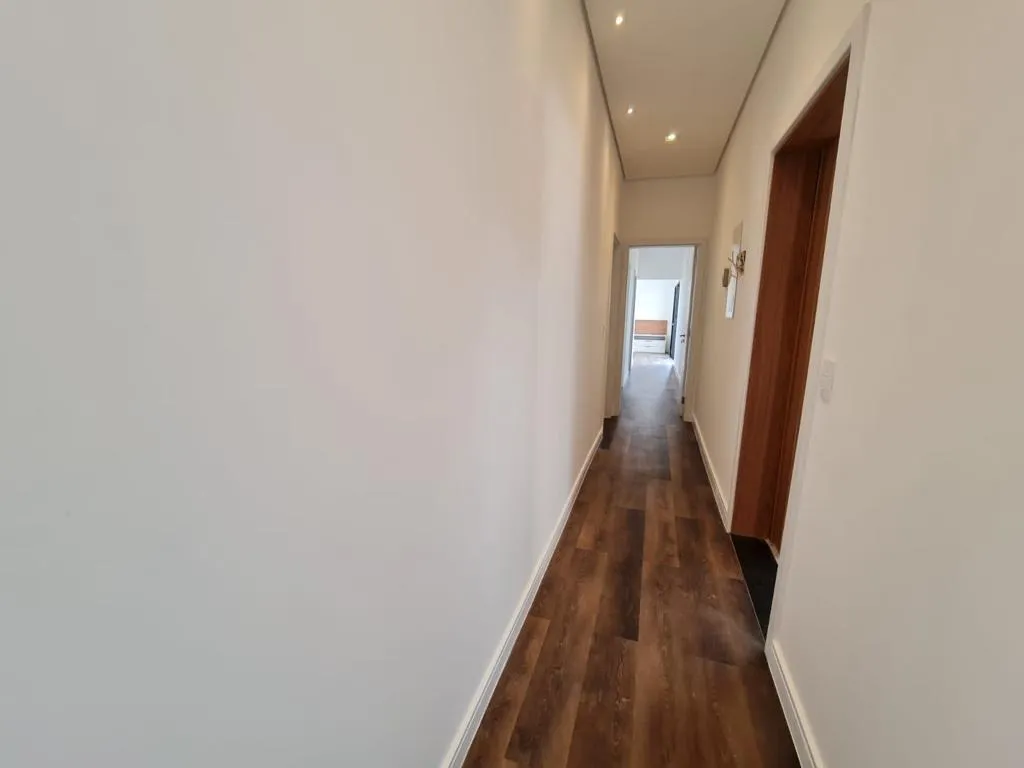 Imagem Linda Casa Térrea no Ecoresidencial Fazenda Jequitibá com 456m².