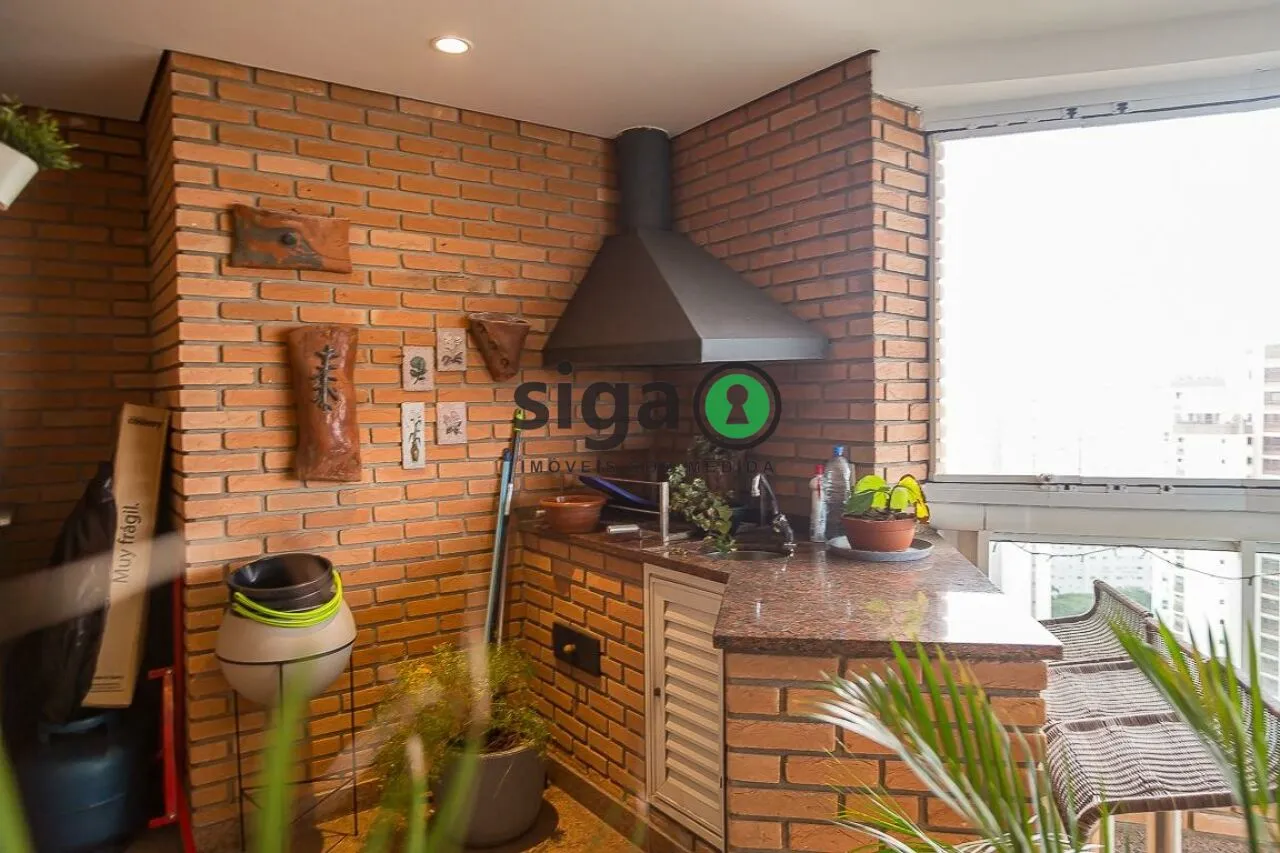 Imagem Apartamento para disponível para venda ou aluguel no Panamby, de 367m, 4 quartos e 6 vagas.