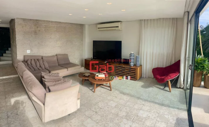 Imagem Casa com 4 dormitórios à venda, 250 m² por R$ 5.830.000,00 - Ferradurinha - Armação dos Búzios/RJ