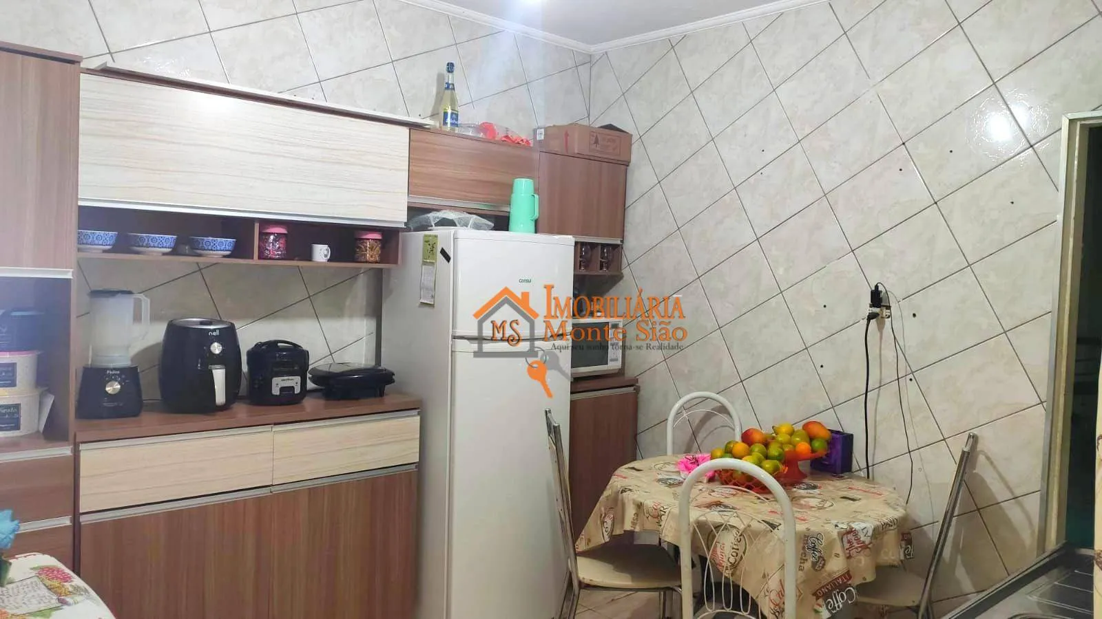 Imagem Casa com 4 dormitórios à venda, 200 m² por R$ 749.900,00 - Jardim Adriana - Guarulhos/SP