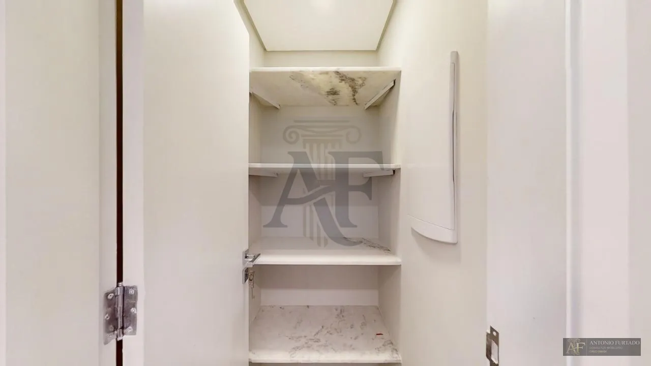 Imagem Apartamento à venda em Itaim Bibi, São Paulo