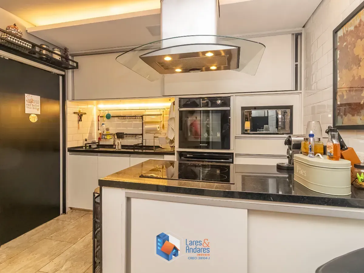Imagem Casa de vila para venda em Vila Nova Conceição com 3 quartos, sendo 3 suítes, 200m²