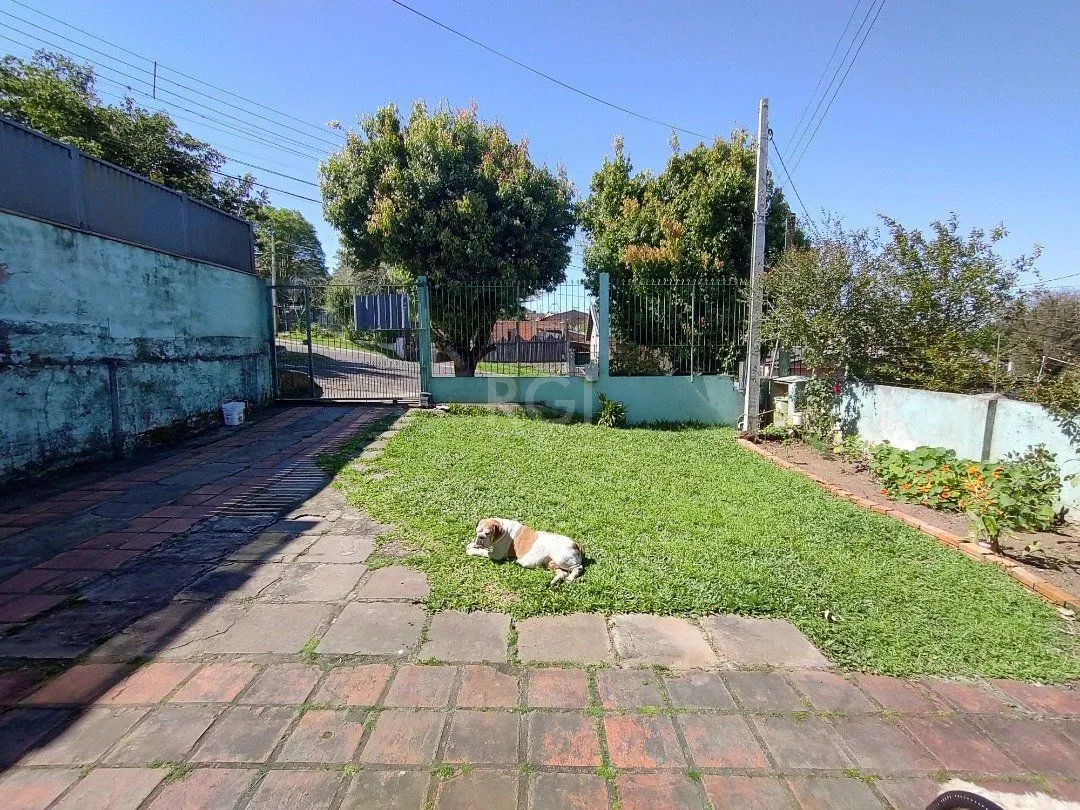 Imagem Casa para Venda - 100m², 3 dormitórios, 2 vagas - Lomba do Pinheiro