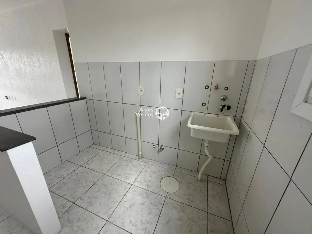 Imagem Vende-se Apartamento 301 + Box - Localizado no Residencial Londres 67,37 m2