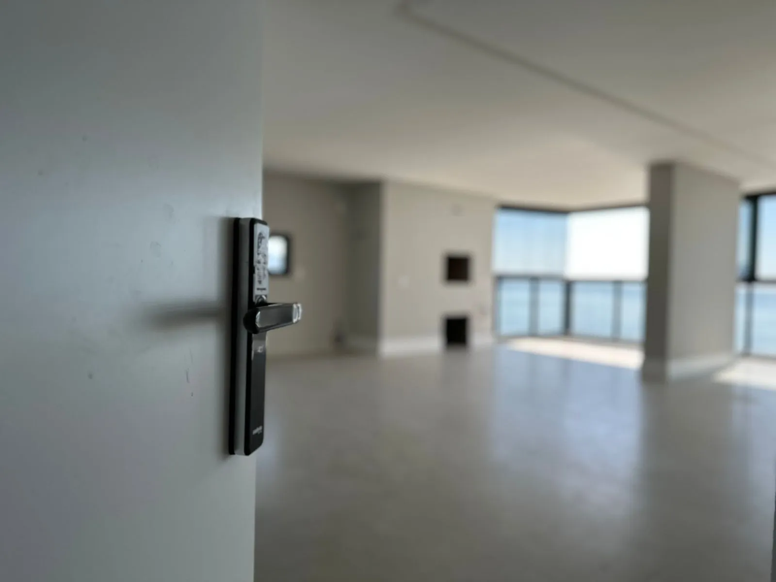 Imagem Apartamento com vista para o mar à venda com 200m2 por R$ 5.150.000,00