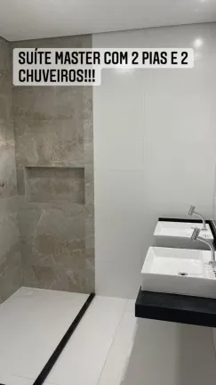 Imagem Casa de Condomínio com 3 Quartos à Venda, 212 m² em Castelo Branco - Campina Grande