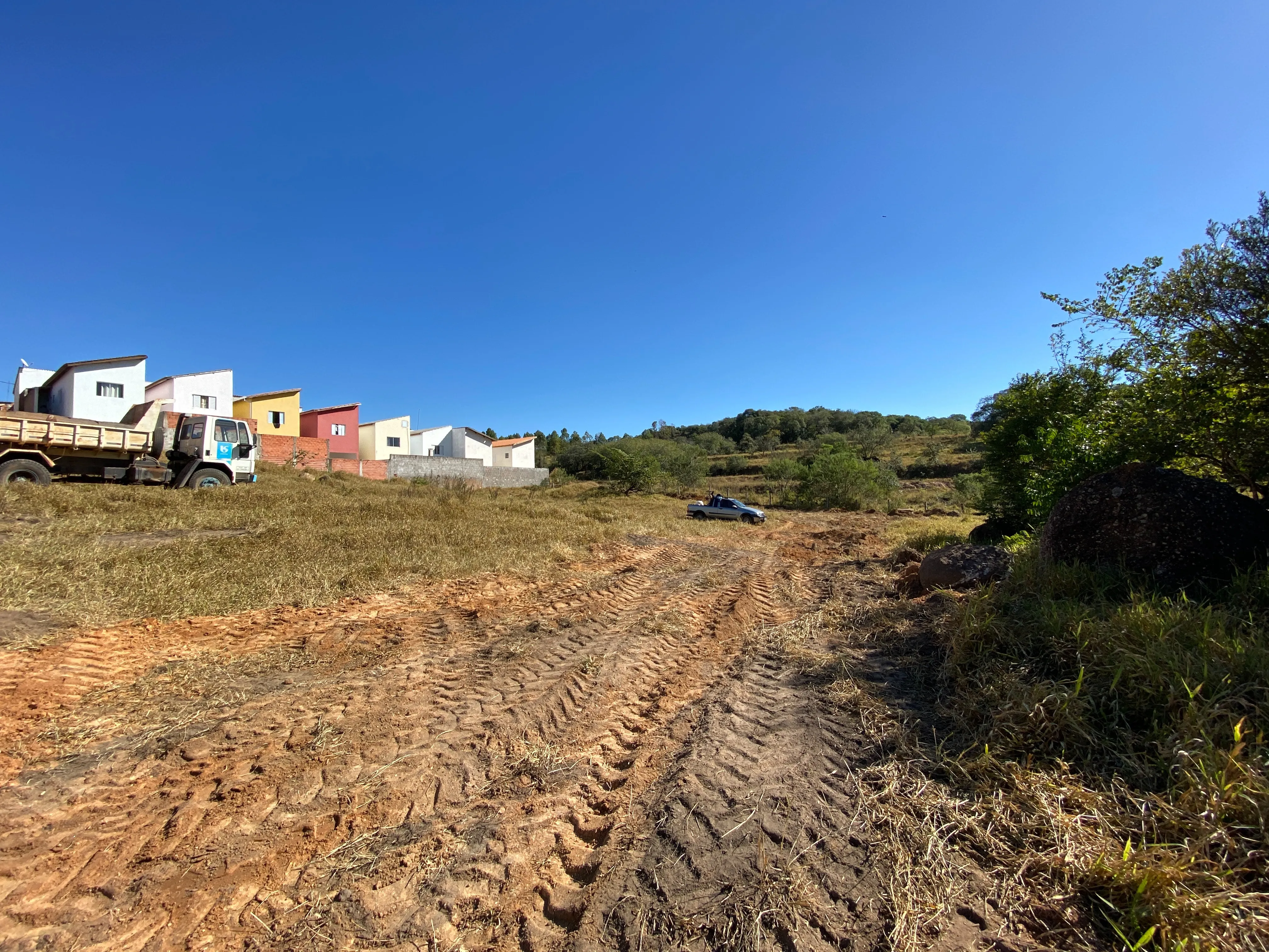 Imagem ? OPORTUNIDADE ÚNICA! TERRENO DE 6.450,00 m2 DE ÁREA ?