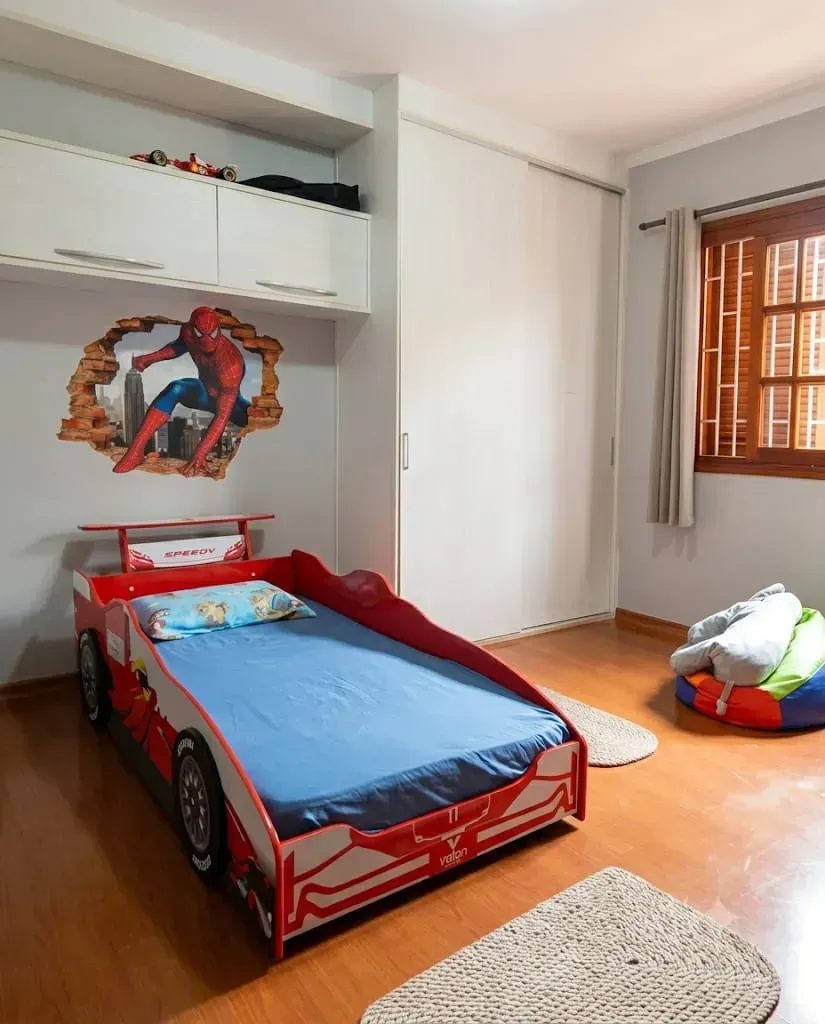 Imagem Casa à venda - Área útil 281 m2 com 3 dormitórios sendo 1 suíte - 8 vagas - Piscina - Jardim do Lago