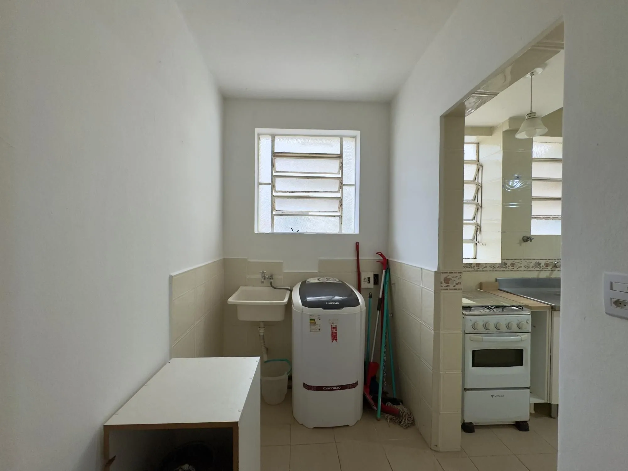 Imagem Apartamento de 2 dormitórios, super amplo e bem iluminado no Centro Histórico