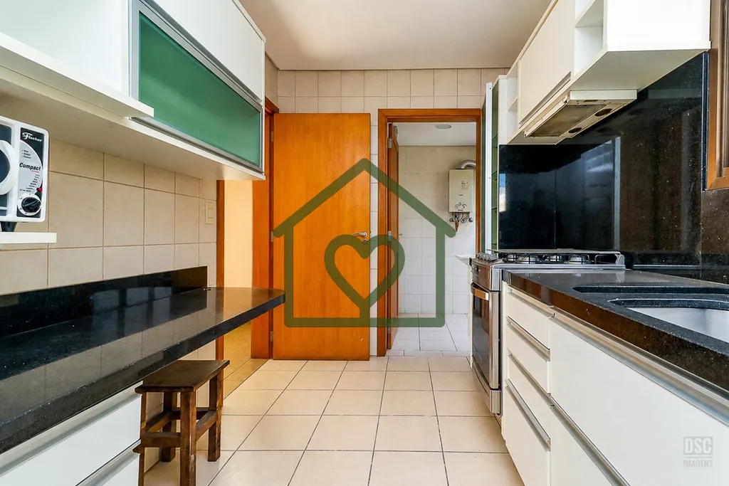 Imagem Descubra o apartamento dos seus sonhos no bairro Petrópolis, em Porto Alegre! Localizado na prestig...