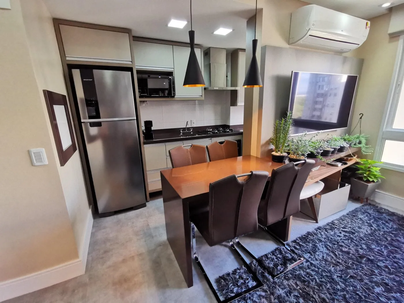 Imagem A Mais Assertiva Inteligência Imobiliária vende;  Belíssimo apartamento mobiliado  02 dormitó...