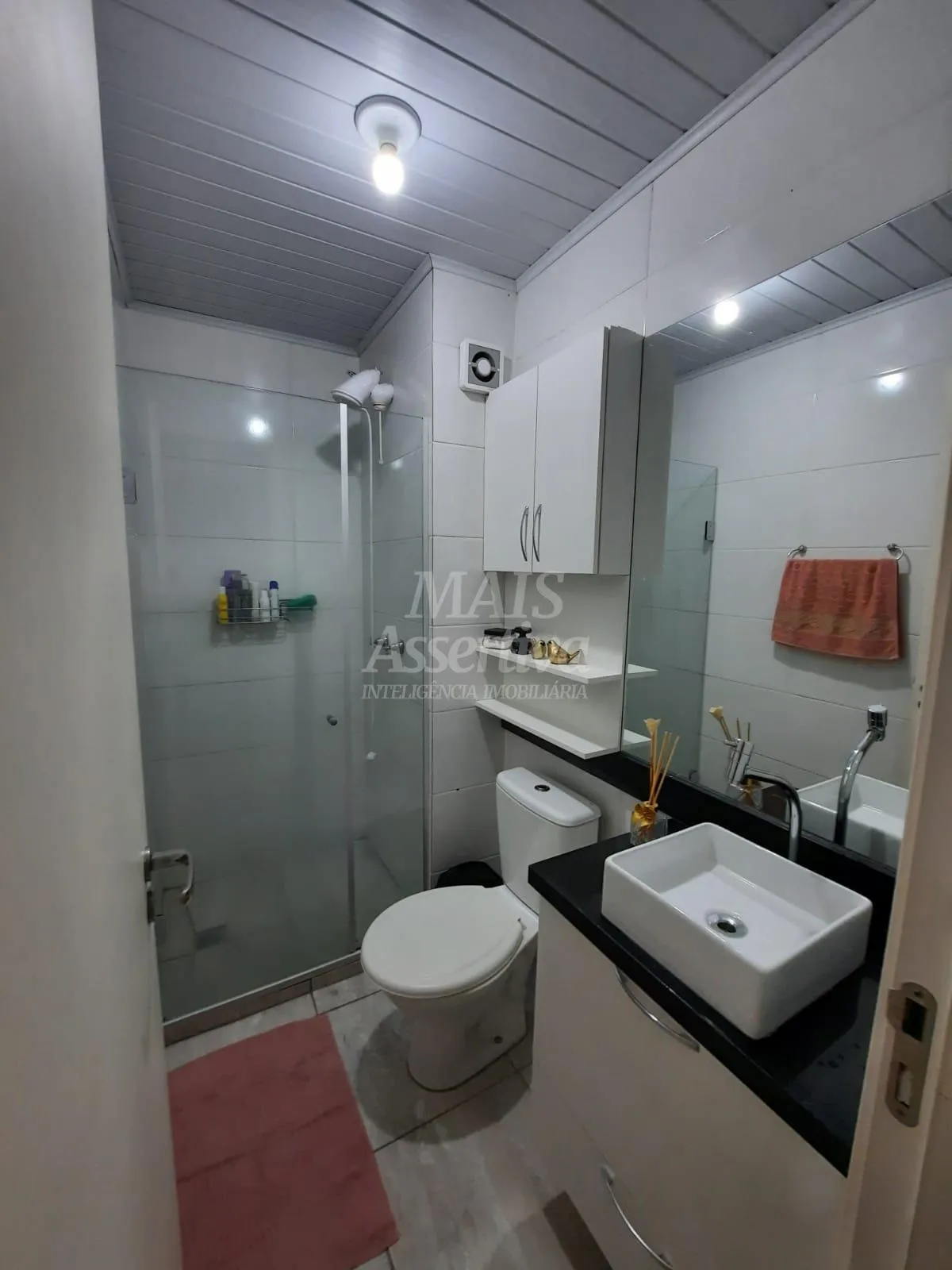 Imagem Apartamento mobiliado, térreo com sacada para venda, Residencial Bela Figueira
