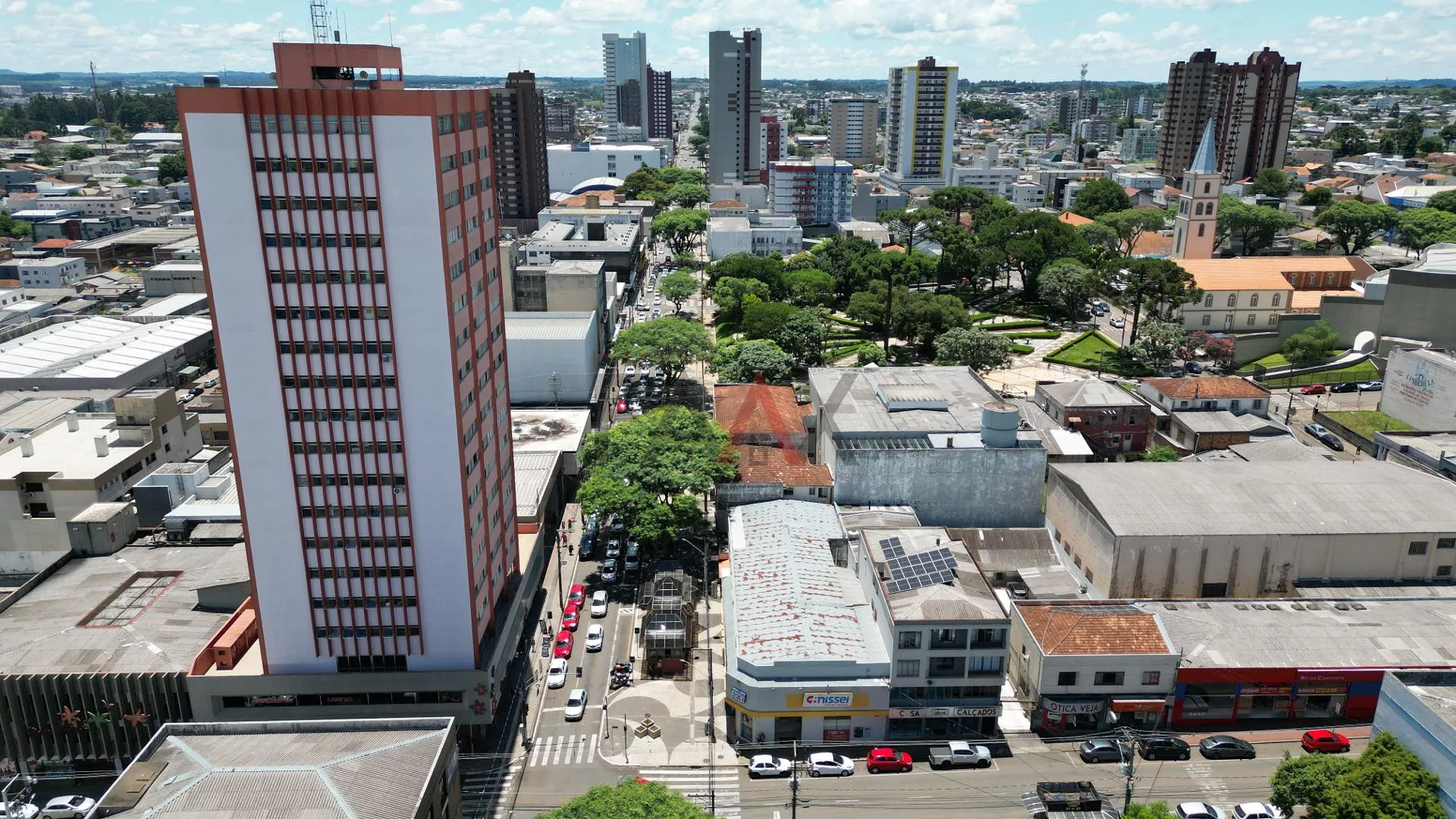 Imagem APARTAMENTO NO ED. MARIA ANTÔNIA REGIÃO CENTRAL DE GUARAPUAVA